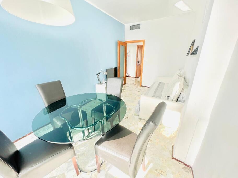 Suite Sunset 18 - Fronte Mare ซานเรโม ภายนอก รูปภาพ